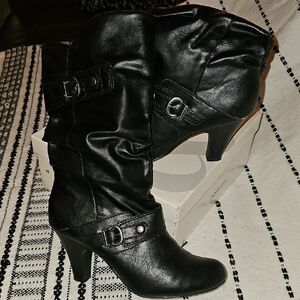Stylish Black Women's Boots